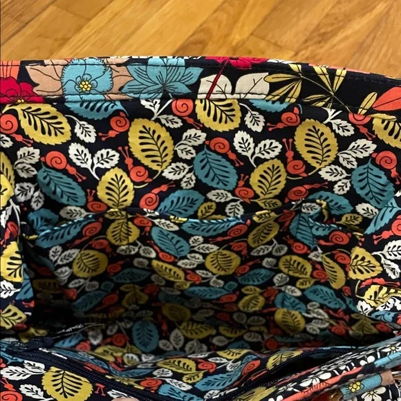 NWT Vera Bradley Floral Quilted Women's Frame Bag - Picture 9 of 11